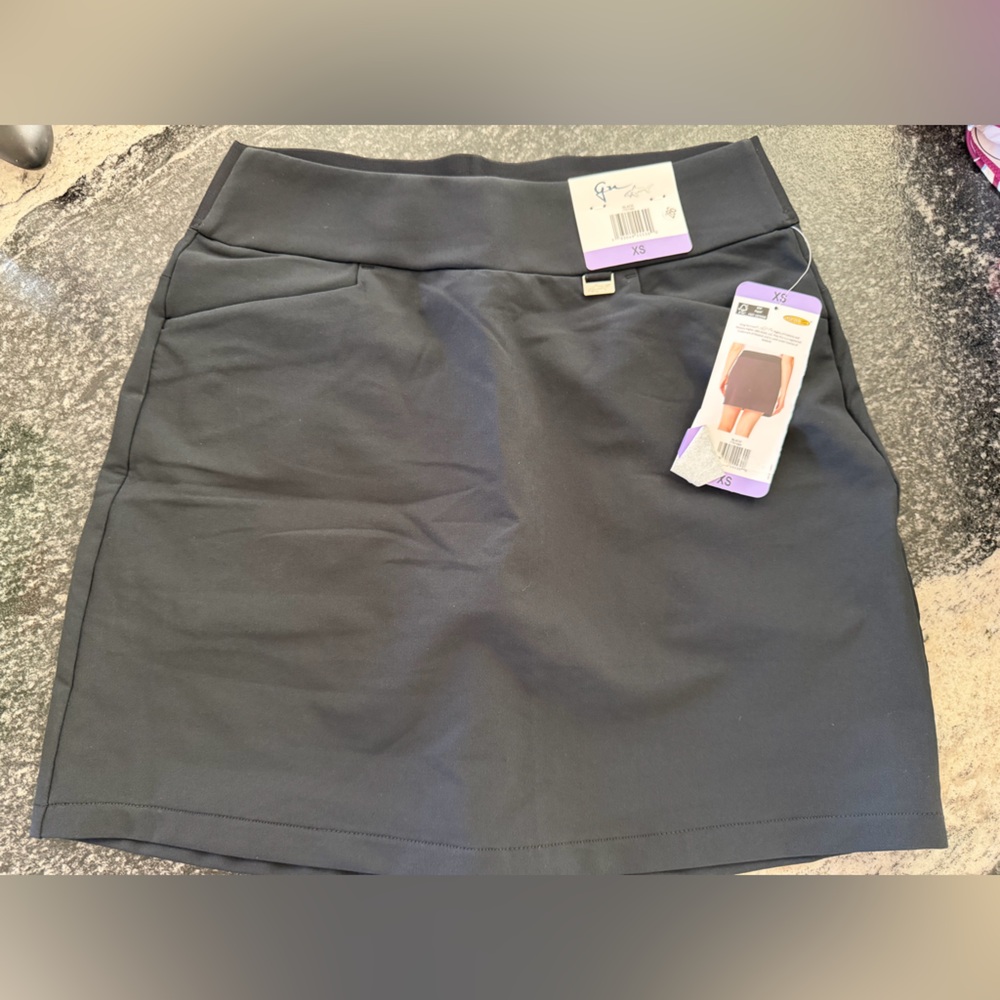 Greg Norman Collection Black Mini Skirt
